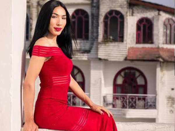 बौद्ध भिक्षु बनकर वहां फिट नहीं हो पाई