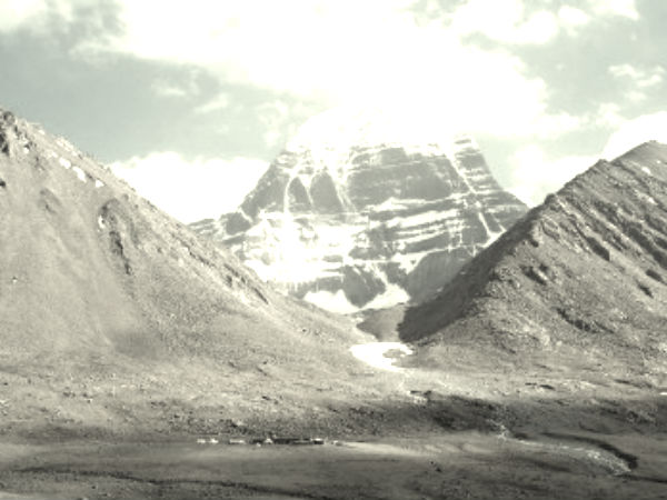 कैलाश पर्वत और रहस्यमयी घटनाएं