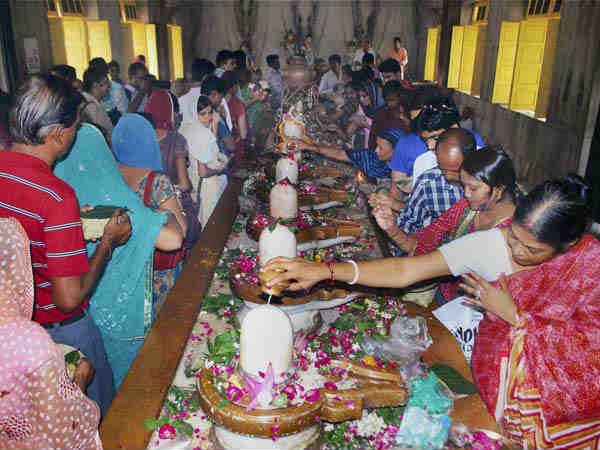 सोमवार का अंक 2 होता 