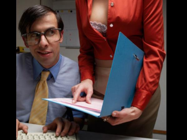 रिसर्च आई एकदम उलट रिसर्च आई एकदम उलट