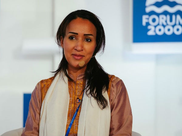 महिलाओं के लिए कुछ भी कर पाना बहुत मुश्किल