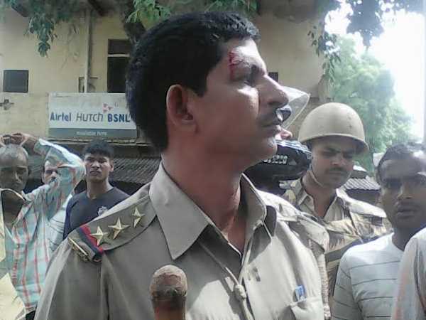 कछवां सीएचसी में पुलिसकर्मियों का मेडिकल, केस दर्ज