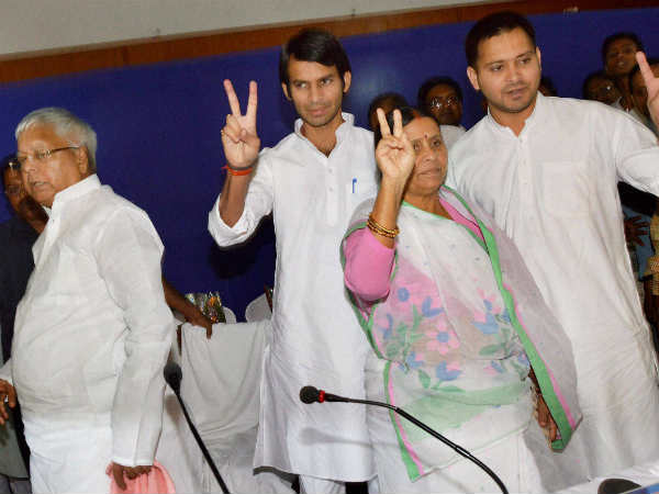  9वीं कक्षा पास