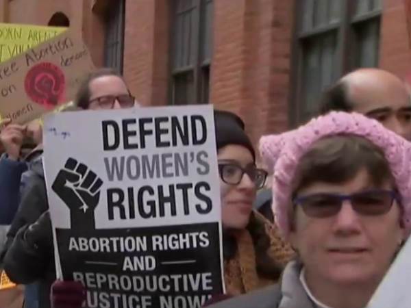 रेपिस्ट से भी मंजूरी?