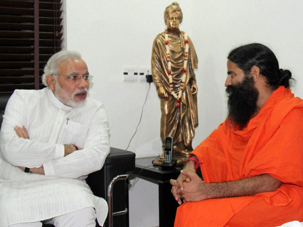 बड़ी कंपनियों के लिए चुनौती बने बाबा
