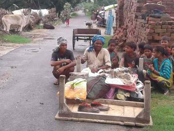 महसी तहसील के कई गांव बाढ़ की चपेट में