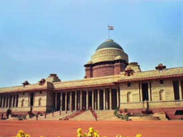 3460 करोड़पति नेता चुनेंगे राष्ट्रपति