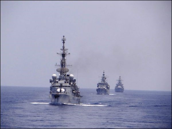 अत्याधुनिक अनुसंधान जहाजों से रही है रिसर्च