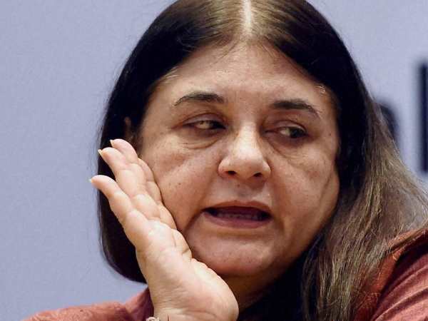 मेनका गांधी ने छापी थी तस्वीरें