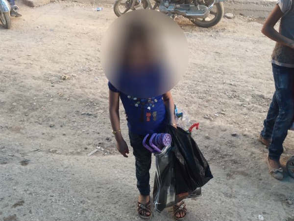 लड़की का भाई अभी भी आईएसआईएस की कैद में