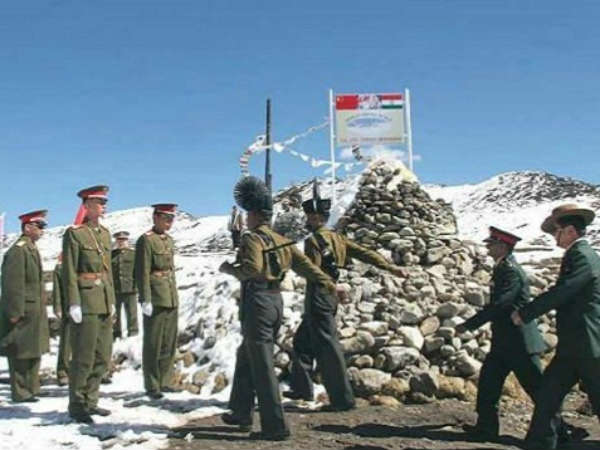 एक माह से तनाव की स्थिति एक माह से तनाव की स्थिति