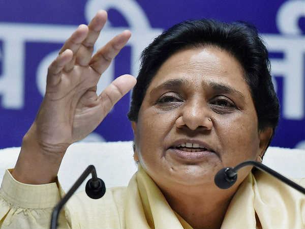 सांसदों ने इस्तीफा देने से रोका था सांसदों ने इस्तीफा देने से रोका था