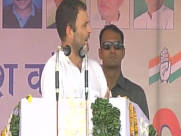  'किसानों के ऊपर पूरा टैक्स डिपार्टमेंट खोल दिया है'