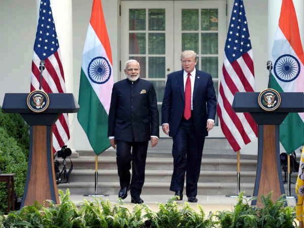 मोदी के बढ़ते प्रभाव से परेशान जिनपिंग 