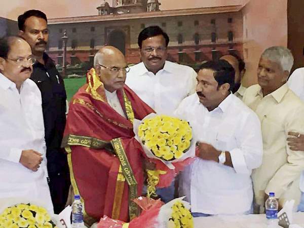 पहला लोकसभा चुनाव, बुरी तरह हारे थे कोविंद 