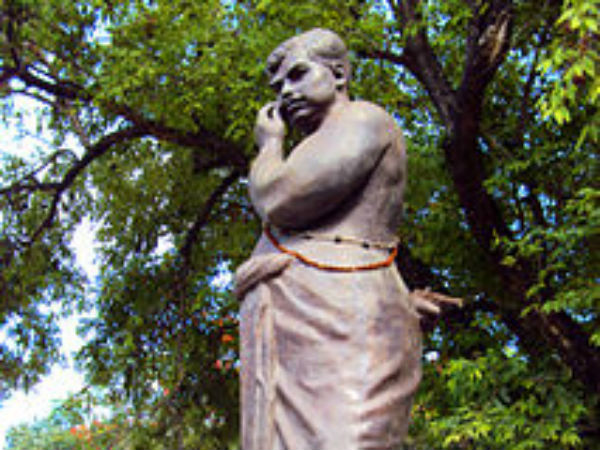 आजाद की एक खासियत थी आजाद की एक खासियत थी