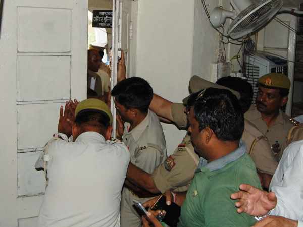 पुलिस के अनुसार, दोस्तों ने किया मर्डर