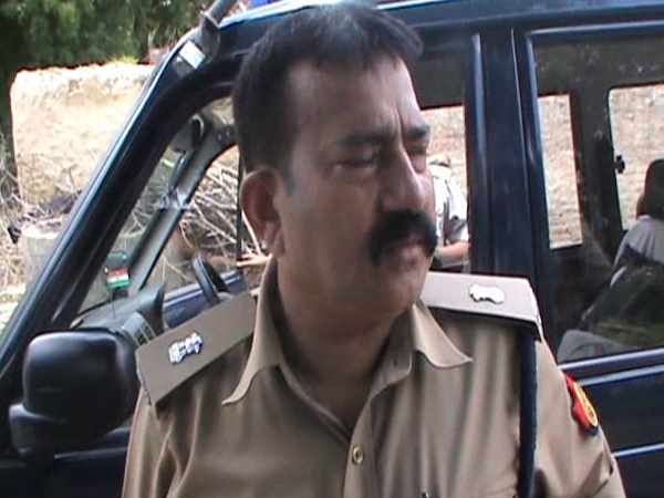 मौके पर पहुंची पुलिस, कहा करेंगे कार्रवाई