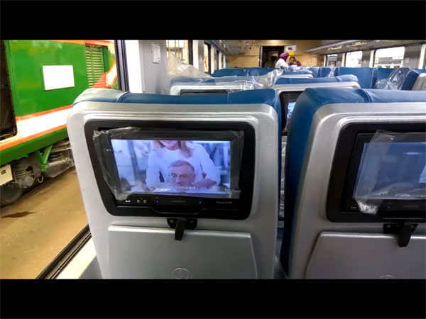 रेलवे ने किया नियमों का उल्लंघन