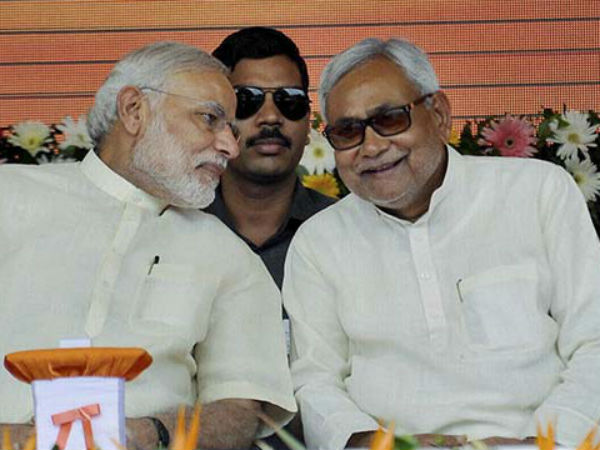 बिहार की राजनीति के डीएनए में कुछ कमी है