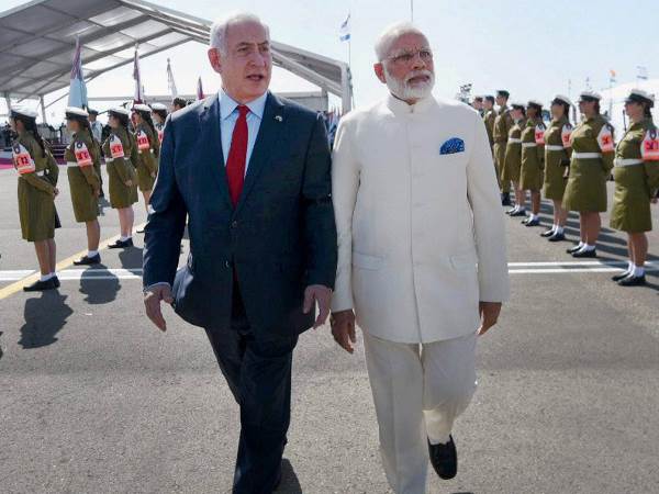 सर्जिकल स्‍ट्राइक के वक्‍त भी मोदी ने किया जिक्र