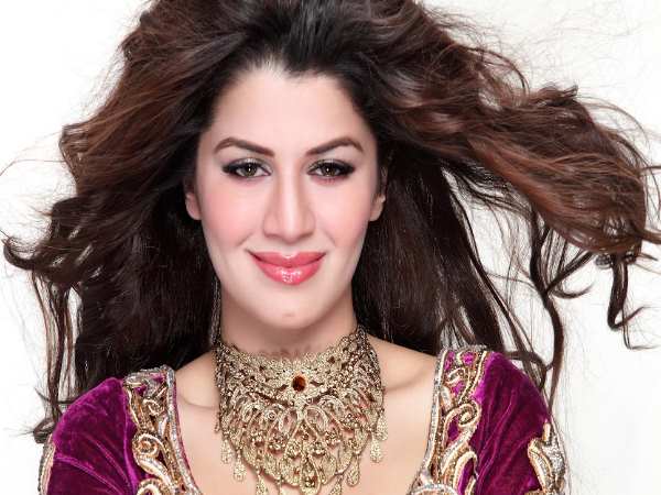 PICS: चित्रांगदा के साथ नजर आएंगी सहारनपुर की ये हॉट एक्ट्रेस