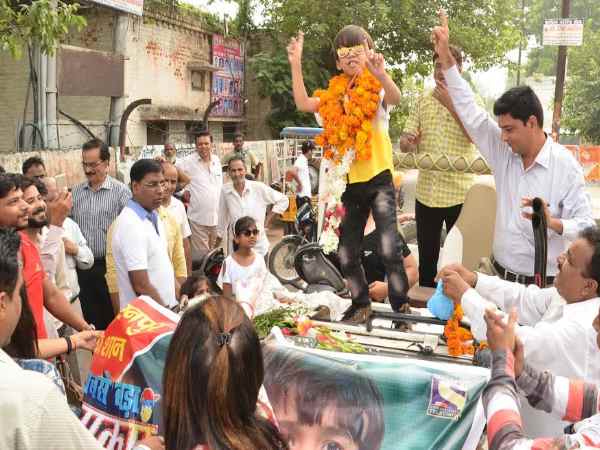 PICs: सहारनपुर का ये है 'सबसे बड़ा कलाकार', जानिए कैसे?