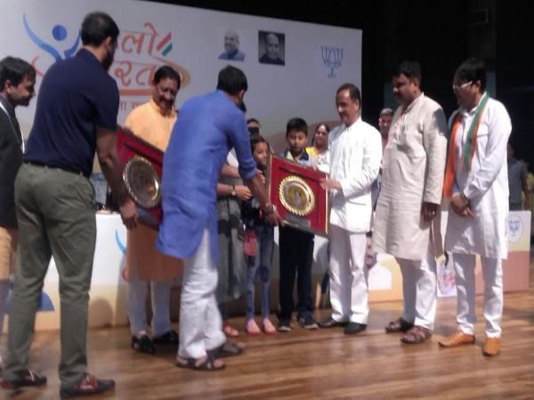 ताइक्वांडो चैंपियन भाई-बहन ने बढ़ाया यूपी का मान, गजब की है प्रतिभा