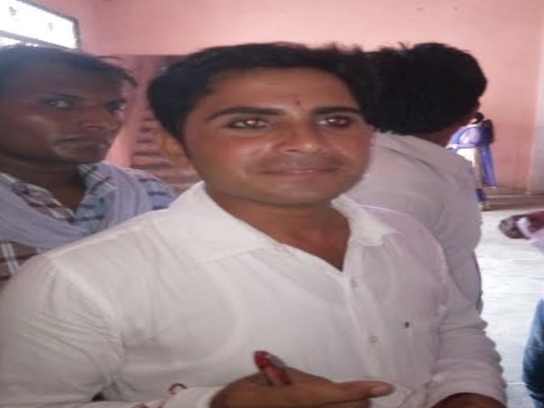 जहां बारात लेकर गया था दामाद वहीं पहुंच गया ससुर और दुल्हन को बताई सच्चाई जहां बारात लेकर गया था दामाद वहीं पहुंच गया ससुर और दुल्हन को बताई सच्चाई