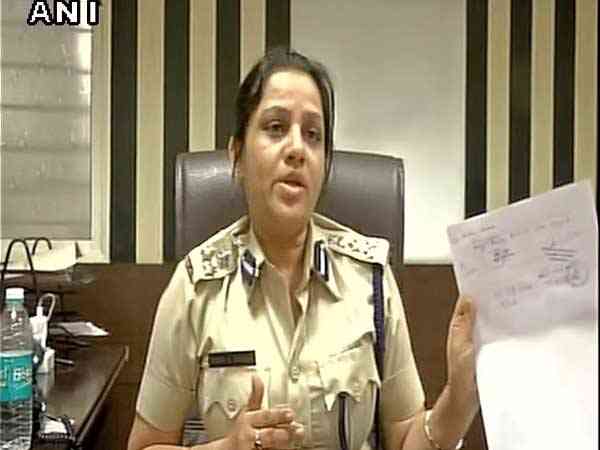 बेंगलुरु सेंट्रल जेल के खेल का खुलासा करने वाली IPS डी रुपा का ट्रांसफर बेंगलुरु सेंट्रल जेल के खेल का खुलासा करने वाली IPS डी रुपा का ट्रांसफर