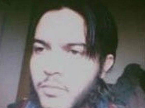 मोबाइल के चलते मारा गया मोबाइल के चलते मारा गया