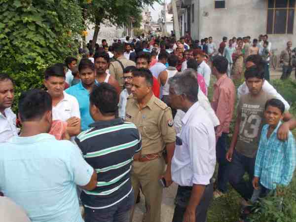 तांत्रिक अभी भी फरार तांत्रिक अभी भी फरार