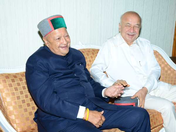 वीरभद्र को घेरने की कोशिश में भाजपा