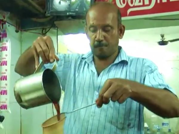शिकागो टी-स्टॉल खोलने की है ये कहानी