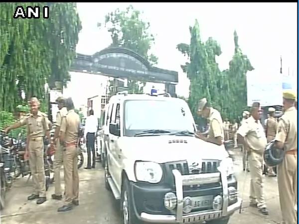 कमीशनखोरी भी है वजह?