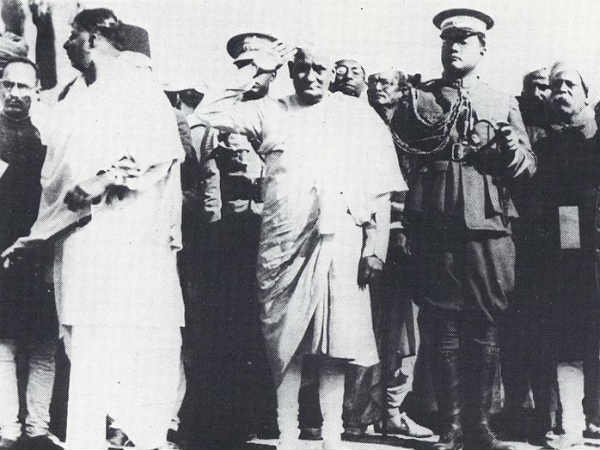 आखिर कौन-सा राज खोलना नहीं चाहते राजनाथ!