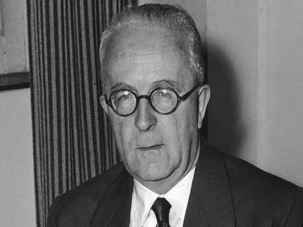 बिना सोचे समझे ही खींच दी रैडक्लिफ रेखा