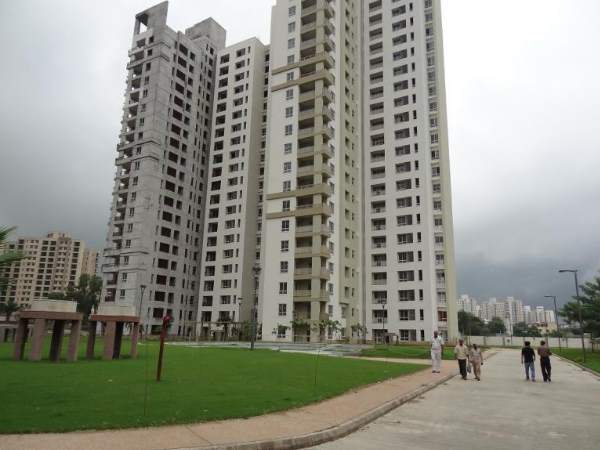 4- यूनिटेक