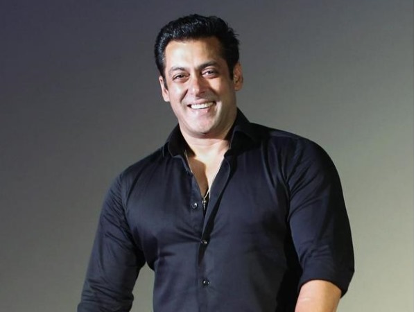 अमेजन ने की सलमान खान के साथ दुनिया की सबसे बड़ी डील अमेजन ने की सलमान खान के साथ दुनिया की सबसे बड़ी डील