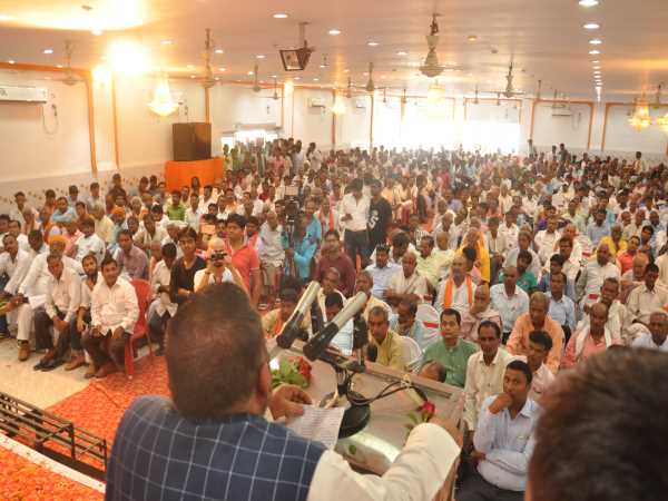 सपा पर भी किया तीखा हमला