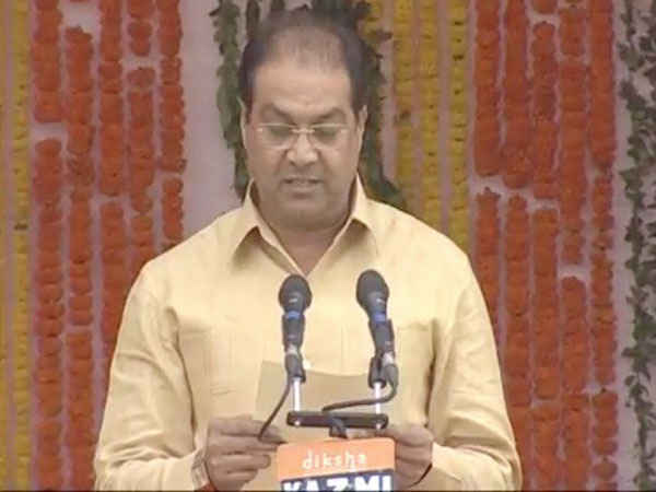 मोहसिन रजा या फिर स्वतंत्र देव सिंह