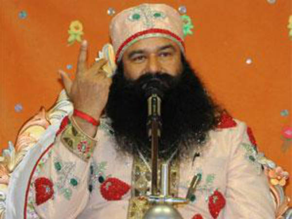 गुरमीत देख रहा था ब्लू फिल्म गुरमीत देख रहा था ब्लू फिल्म