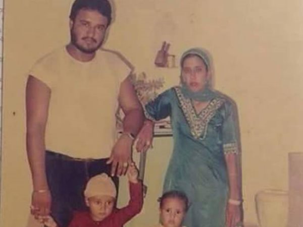 28 साल पहली है तस्वीर