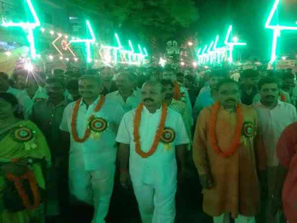 अंग्रेजो ने दधिकांदो किया बैन