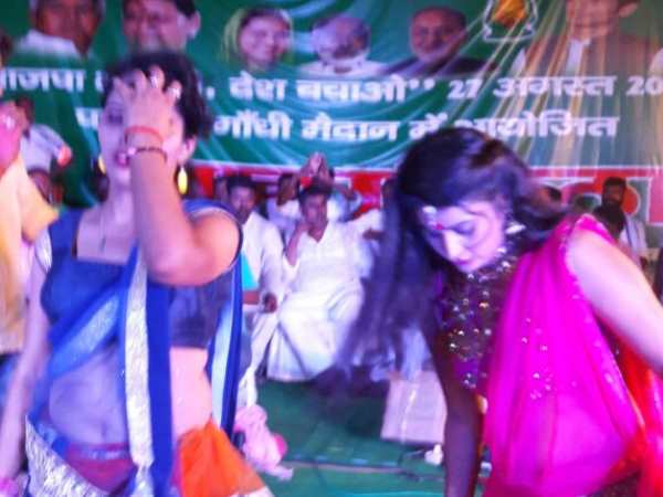 पटना में दिखा उत्सव का रंग