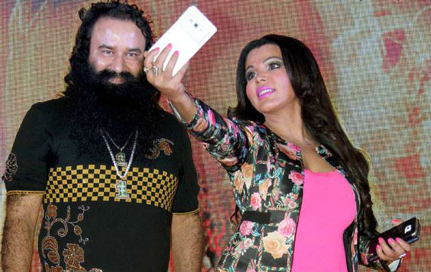 दामाद ने लगाए गंभीर आरोप दामाद ने लगाए गंभीर आरोप