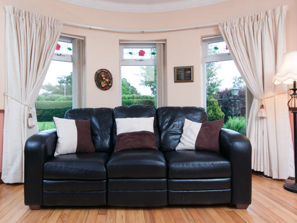 काकमुखी भूखंड उत्तम