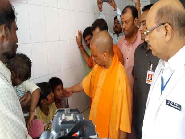 बच्चे जाने लगे स्कूल