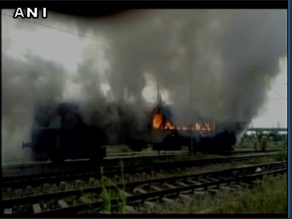 पुलिस की चालाकी की वजह से हटी धाराएं