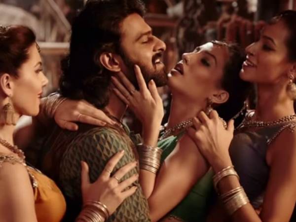 bahubali actress scarlet wilson faces harreshment at film set bahubali actress scarlet wilson faces harreshment at film set